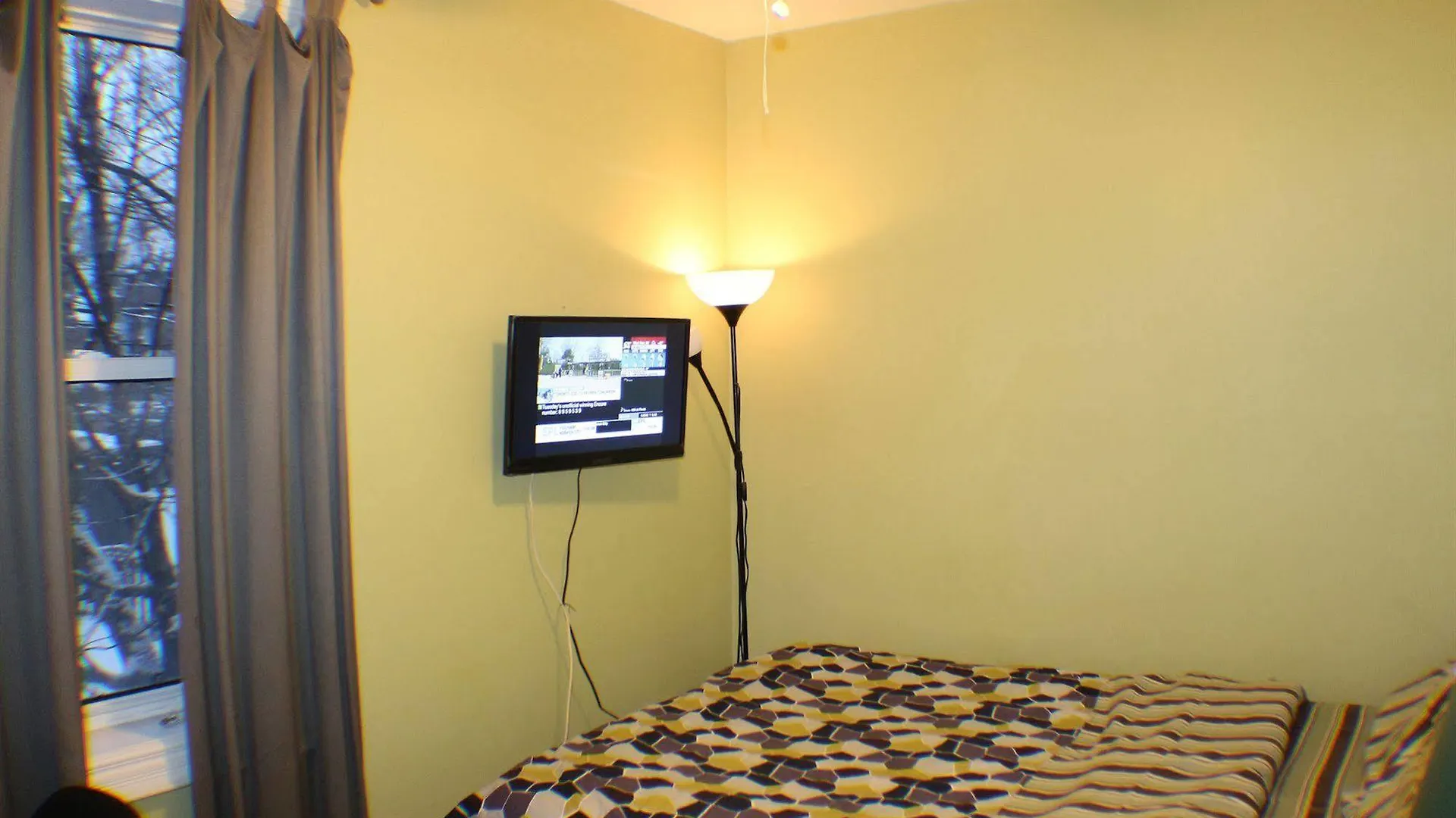 Comfy Guesthouse & Suite 多伦多 招待所